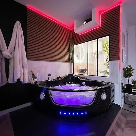 Black Love-room - Balneo - Cinema