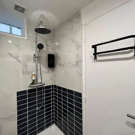 Apartment Black Love-room - Balneo - Cinema